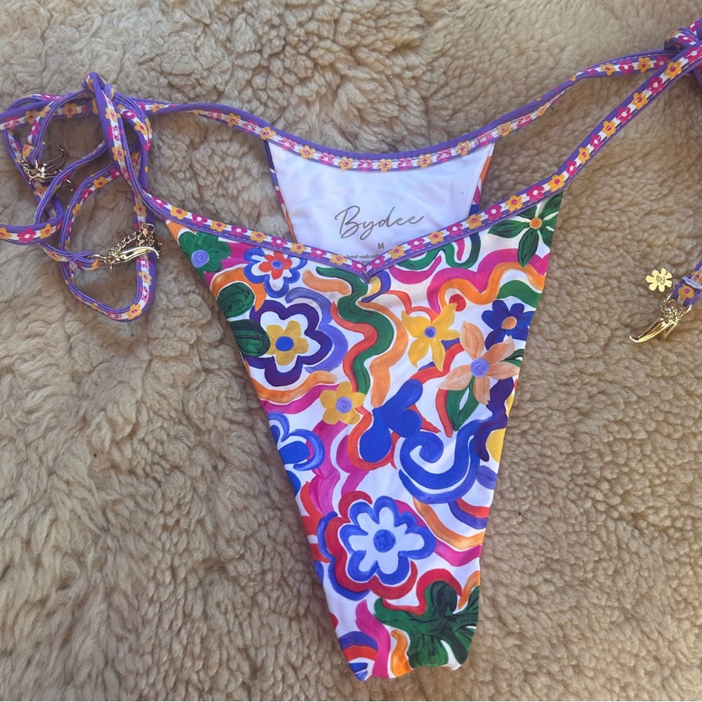 Bydee Multicolor Floral Bikini Bottom with Gold Sereno Pepper Pendants 🌶️